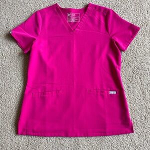 EUC Figs Casma top Ultra Rose size XS